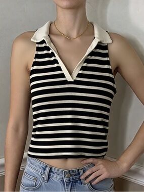 🩷 5 for $20! iris Black and White Striped Polo Tank